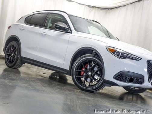 2019 Alfa Romeo Stelvio Sport