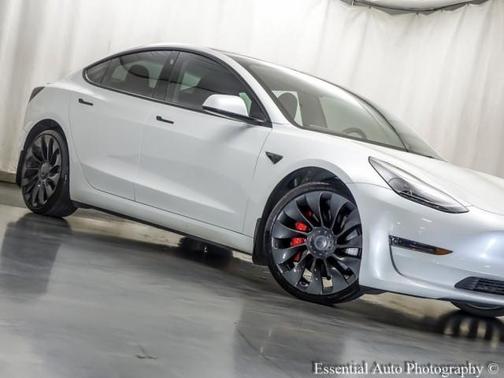 2023 Tesla Model 3 Performance