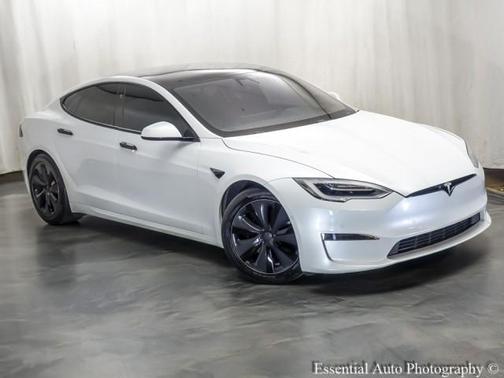 2022 Tesla Model S Base