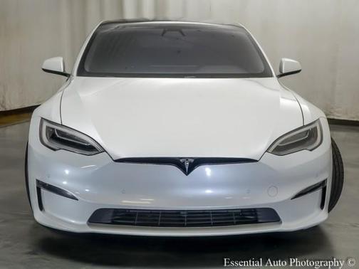 2022 Tesla Model S Base