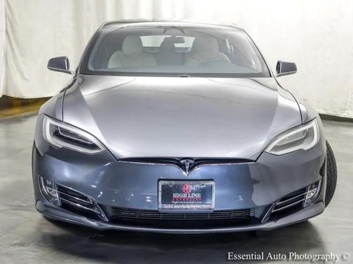 2021 Tesla Model S Performance