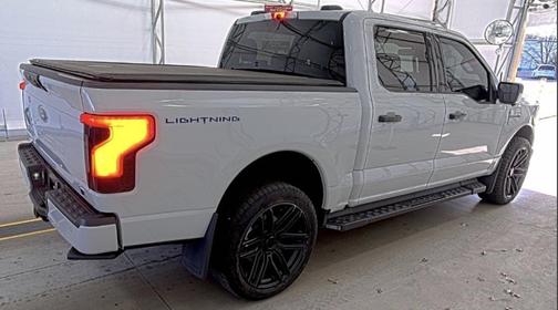 2023 Ford F-150 Lightning XLT