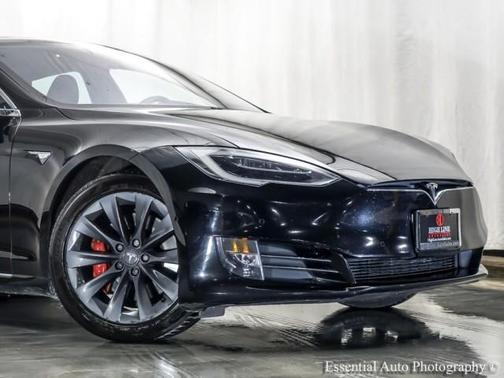 2020 Tesla Model S Performance