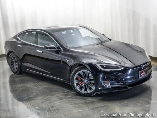 2020 Tesla Model S Performance