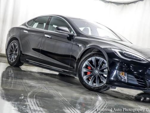 2020 Tesla Model S Performance