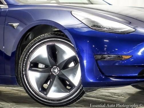 2020 Tesla Model 3 Standard Range Plus