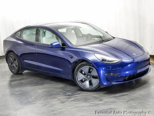2022 Tesla Model 3 Base