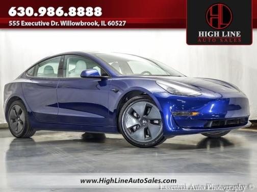 2022 Tesla Model 3 Base