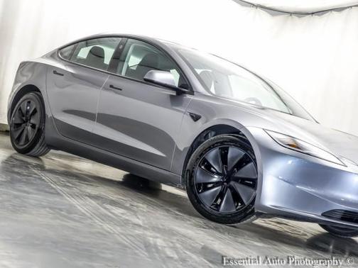 2025 Tesla Model 3 Long Range