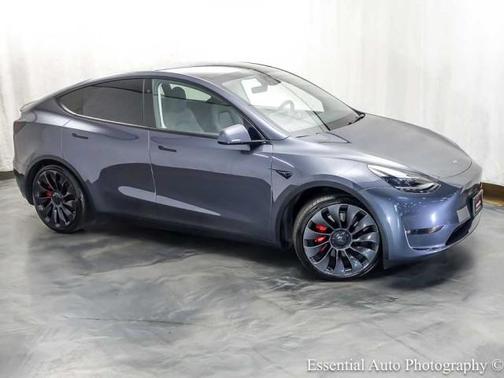 Midnight Silver Metallic 2023 Tesla Model Y Performance
