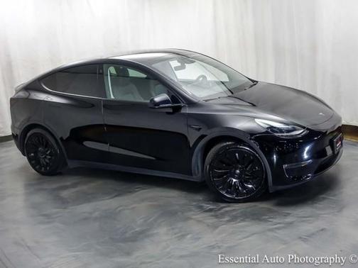 Black 2022 Tesla Model Y Performance