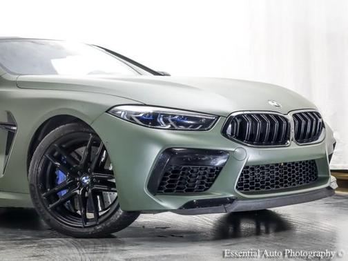 2020 BMW M8 