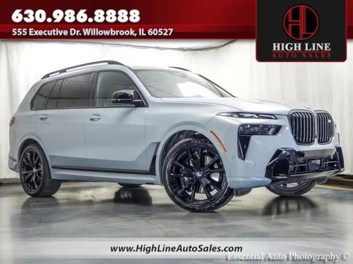 Gray Metallic 2025 BMW X7 M60i