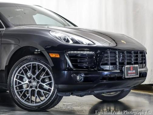 2016 Porsche Macan S