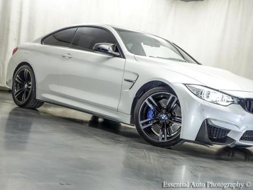 Mineral White Metallic 2017 BMW M4 Base