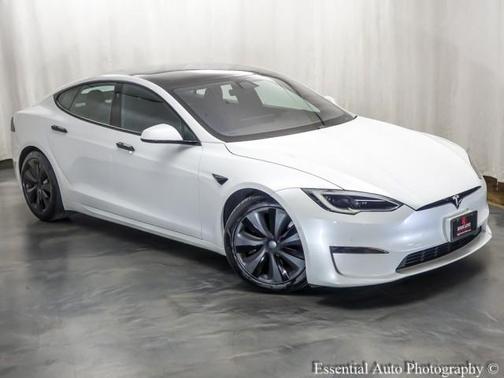 2022 Tesla Model S Base