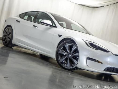 2022 Tesla Model S Base