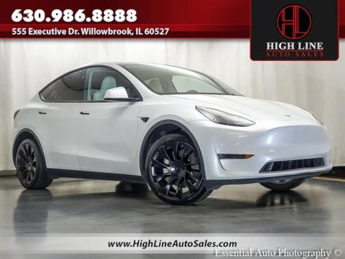 2023 Tesla Model Y Long Range