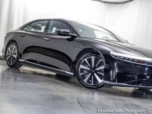 Infinite Black Metallic 2023 Lucid Air Pure