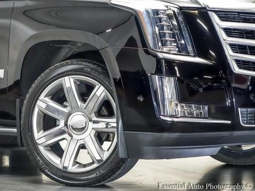 2019 Cadillac Escalade Luxury