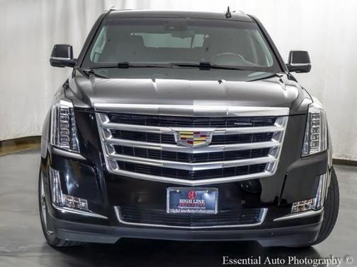 2019 Cadillac Escalade Luxury