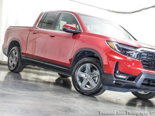 Radiant Red Metallic II 2023 Honda Ridgeline RTL