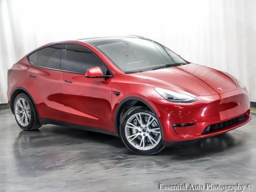 2023 Tesla Model Y Long Range