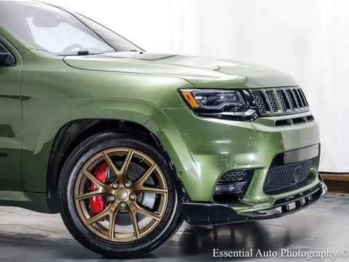 Green Clearcoat Metallic 2021 Jeep Grand Cherokee SRT