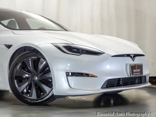 2024 Tesla Model S Base