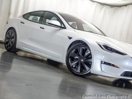 2024 Tesla Model S Base
