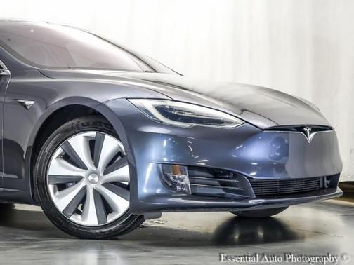 2020 Tesla Model S Long Range Plus