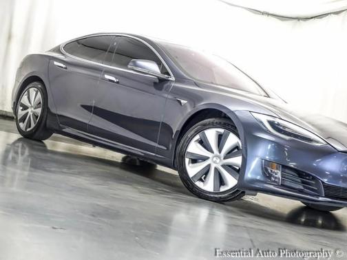 2020 Tesla Model S Long Range Plus