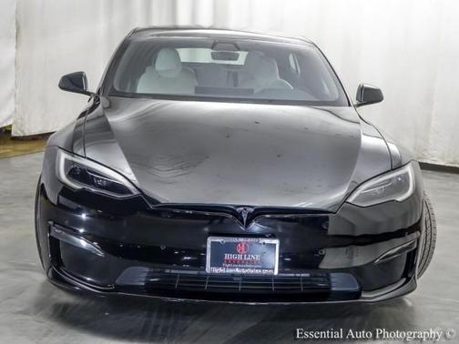 2022 Tesla Model S Base