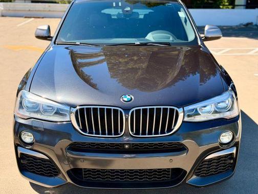 Gray 2017 BMW X4 M40i