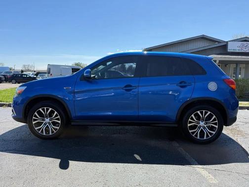 2017 Mitsubishi Outlander Sport 2.0 LE