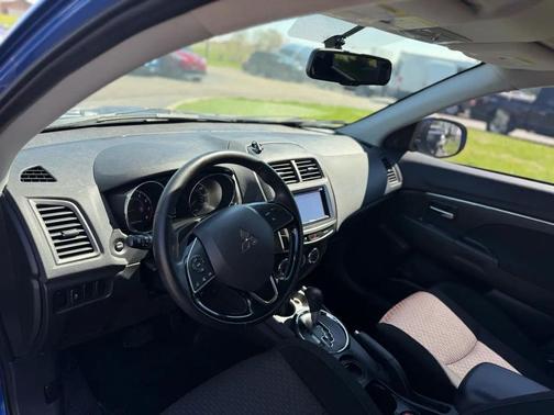 2017 Mitsubishi Outlander Sport 2.0 LE