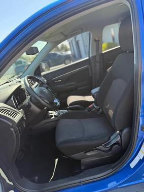 2017 Mitsubishi Outlander Sport 2.0 LE