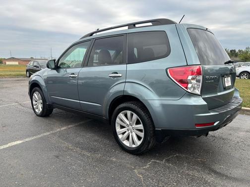 2011 Subaru Forester 2.5 X Premium