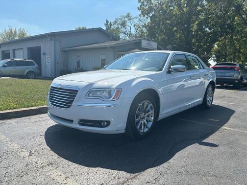 2012 Chrysler 300 S