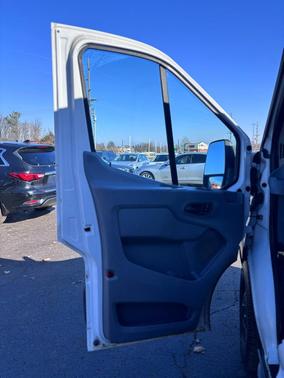 2017 Ford Transit-250 Base
