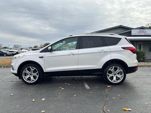 2019 Ford Escape Titanium