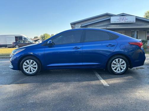 2020 Hyundai Accent SE