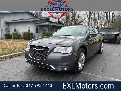 2016 Chrysler 300 S