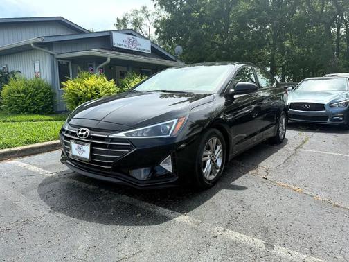 2019 Hyundai ELANTRA Limited