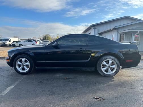 2008 Ford Mustang Premium