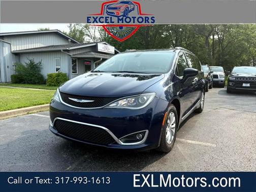 2018 Chrysler Pacifica Touring-L