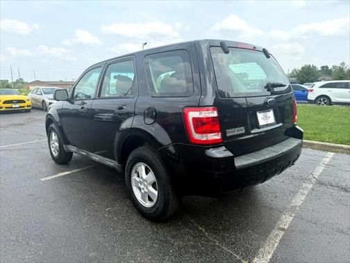 2009 Ford Escape XLS