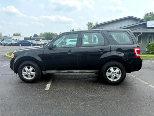 2009 Ford Escape XLS
