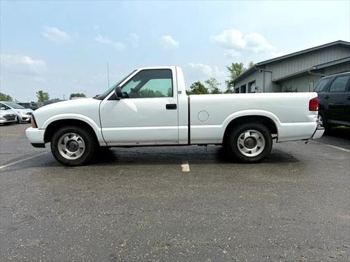 2000 GMC Sonoma SLS