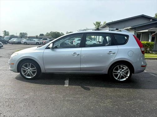 2011 Hyundai Elantra Touring GLS